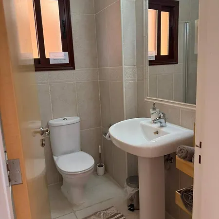 2 With Sunset View - Your Perfect Coastal Getaway Appartamento *
