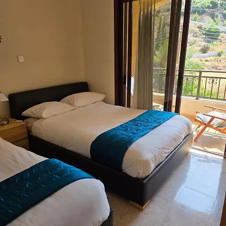 2 With Sunset View - Your Perfect Coastal Getaway Appartamento *